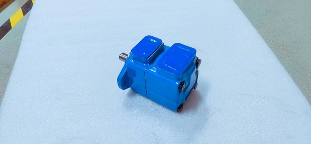 Hydraulic Pump 25VQ17A1C20 β photo 2